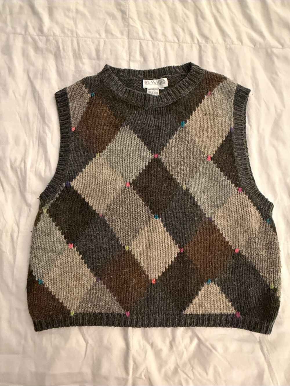 Vintage Messages Argyle Knit Sleeveless Sweater Vest in Gray and Brown